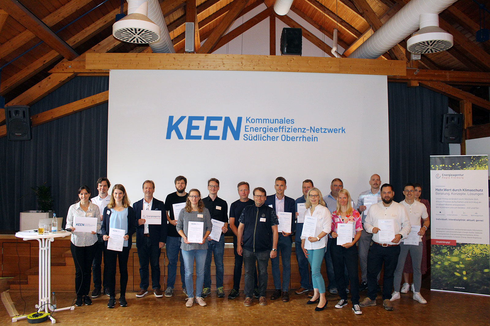 KEEN-Auftakt, Gruppenbild